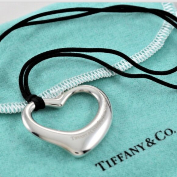 Tiffany & Co. Peretti  XL Large Open Heart Pendant Necklace - Picture 2 of 5